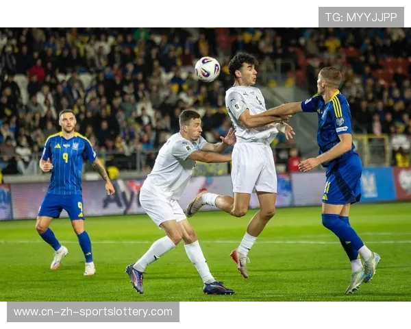 帕尔马1-0博洛尼亚，比赛尾声防守反击奏效